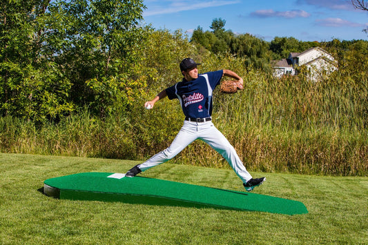 Standard, One-Piece Portable Practice Pitching Mound